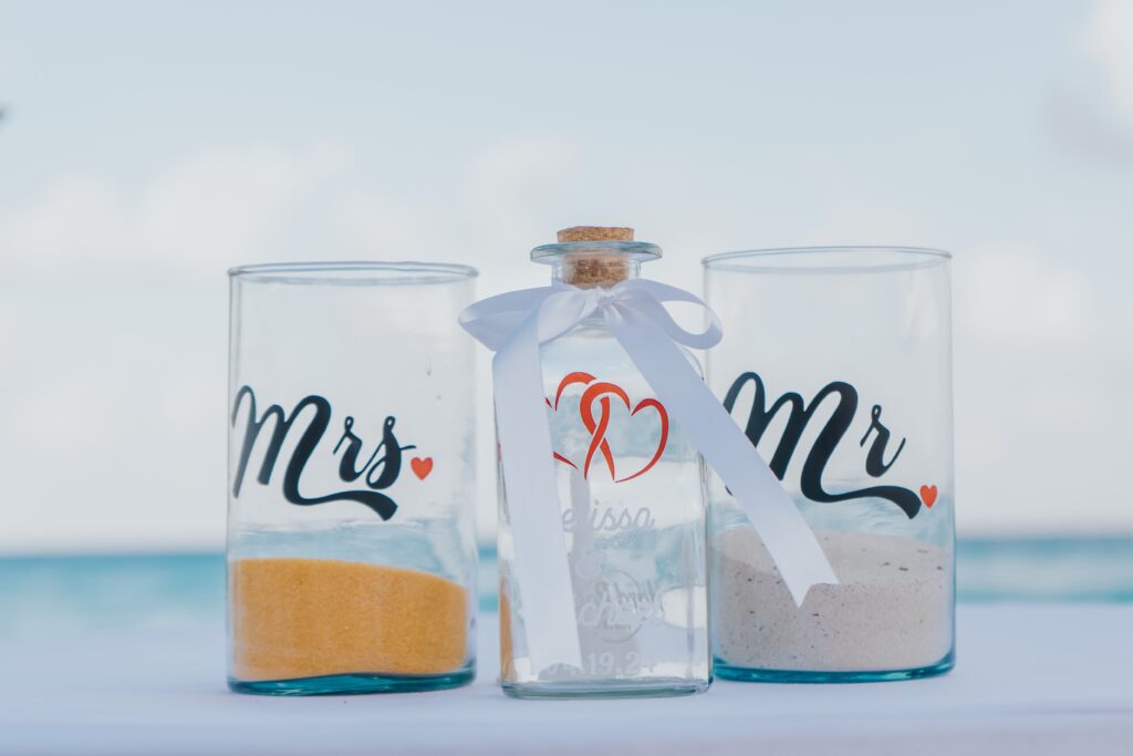 Mr & Mrs glasses for sand ceremony