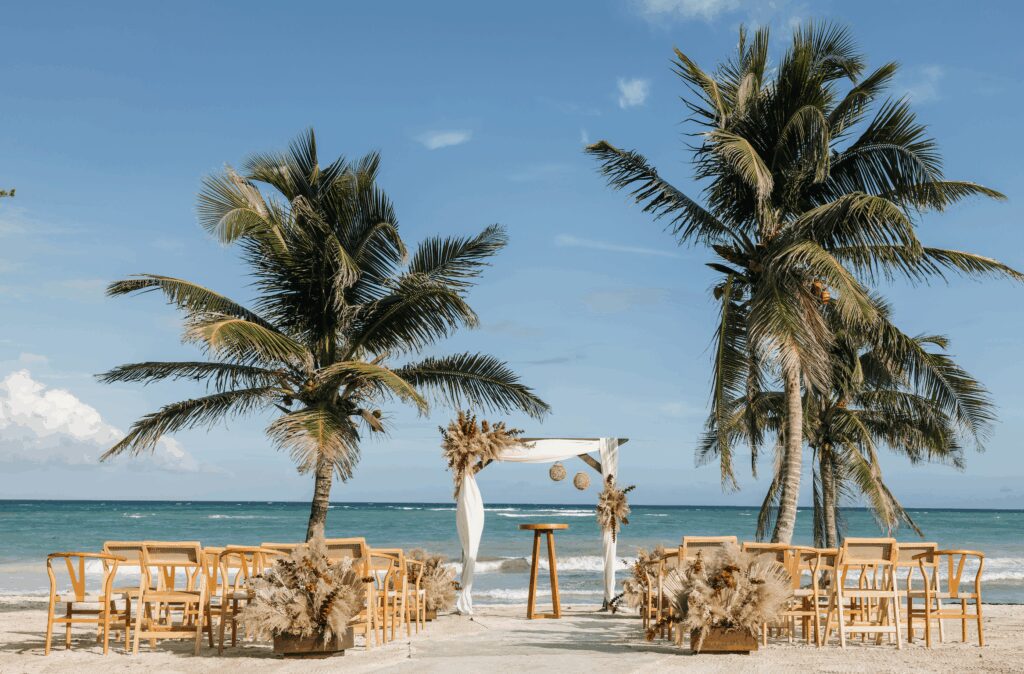 Beach wedding ceremony at UNICO 20°87° Hotel Riviera Maya