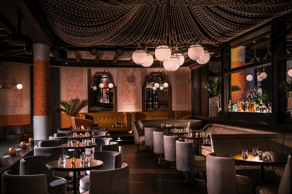 Night time view of UNICO 20°87° Hotel Riviera Maya resturant