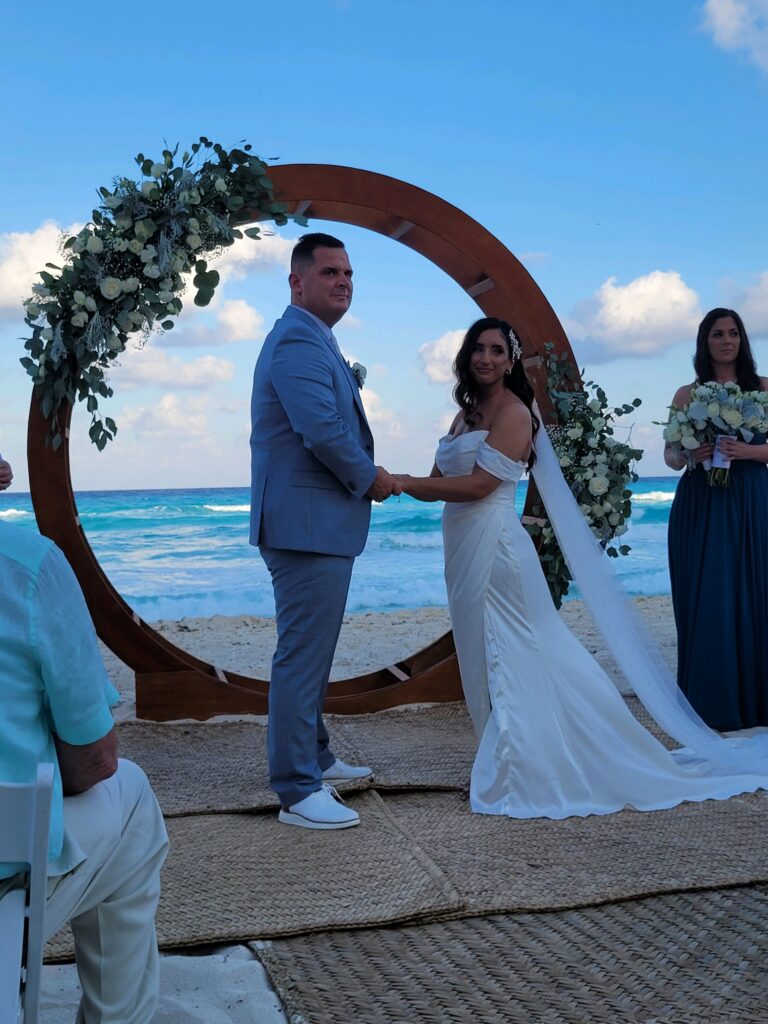 wedding ceremony during a Cancun wedding